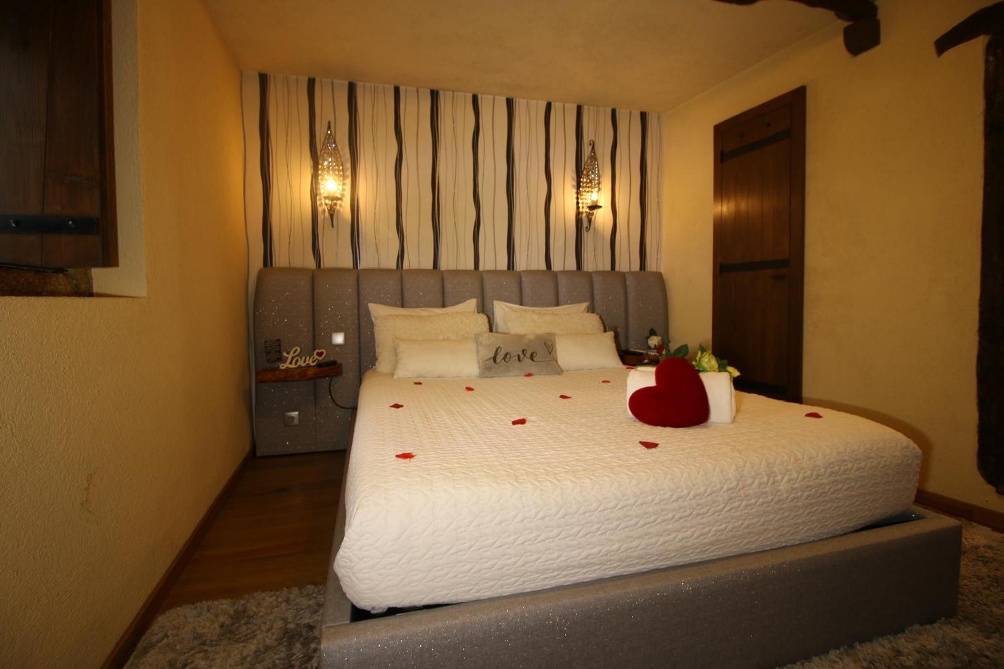 Love Story - Lareira & Sauna - Piscina Arcos de Valdevez Bagian luar foto